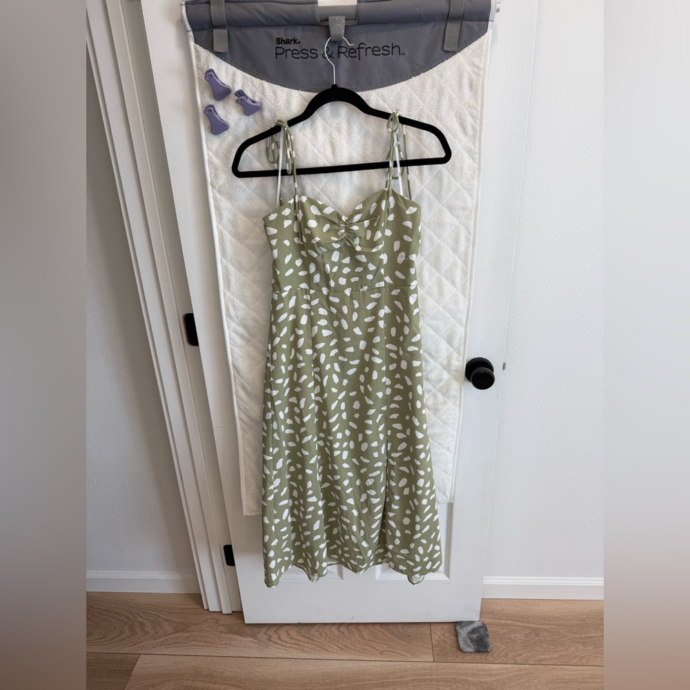 NWOT Lulus Party in Paris Green Print Tie Strap Midi Dress - Picture 5 of 7
